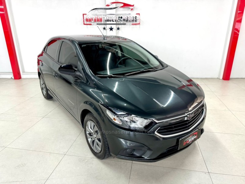 ONIX 1.4 ADVANTAGE 8V FLEX 4P AUTOMÁTICO - 2019 - CAXIAS DO SUL