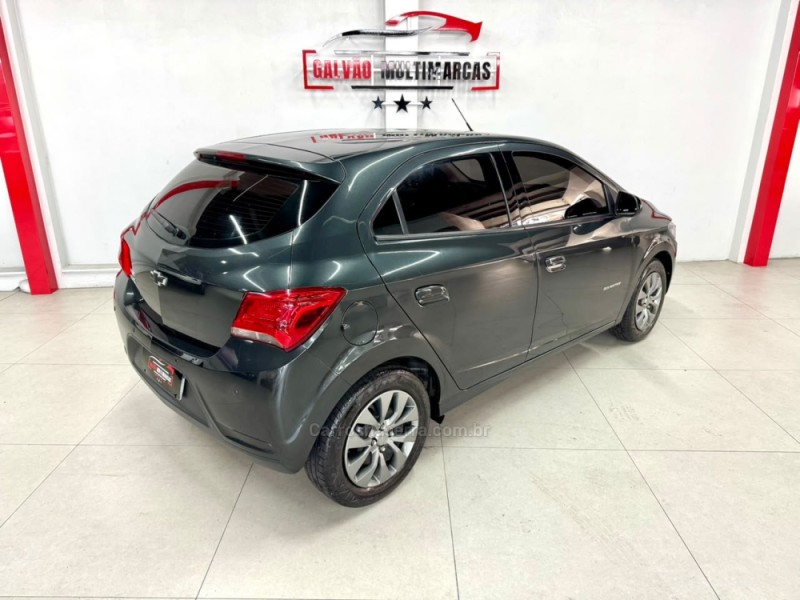 ONIX 1.4 ADVANTAGE 8V FLEX 4P AUTOMÁTICO - 2019 - CAXIAS DO SUL