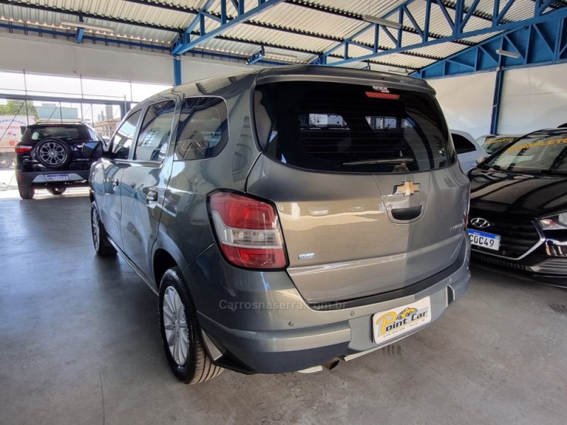 SPIN 1.8 LT 8V FLEX 4P AUTOMÁTICO - 2013 - VACARIA