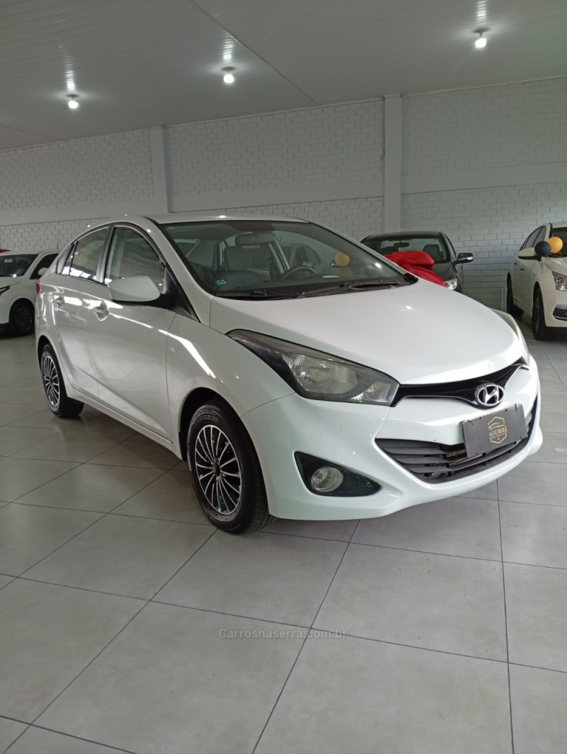 HB20S 1.6 COMFORT PLUS 16V FLEX 4P MANUAL - 2015 - PASSO FUNDO