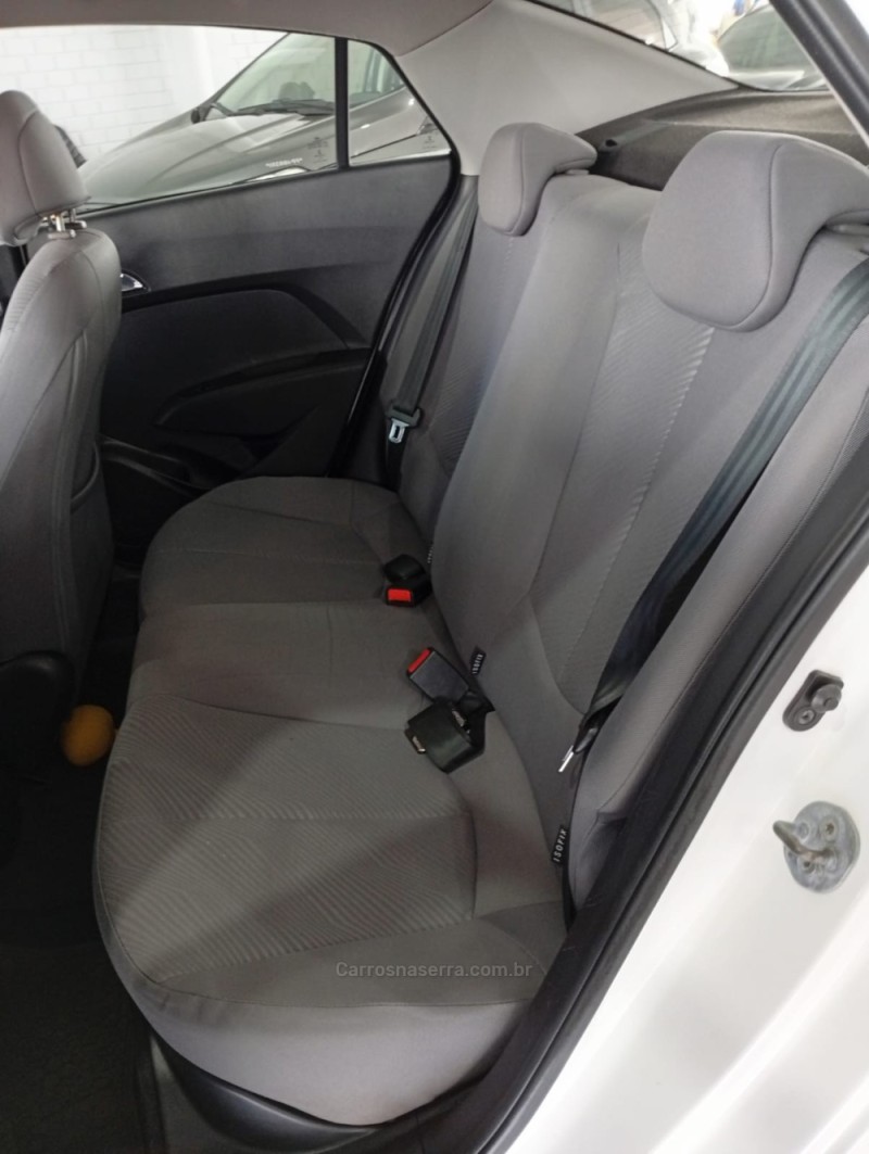 HB20S 1.6 COMFORT PLUS 16V FLEX 4P MANUAL - 2015 - PASSO FUNDO