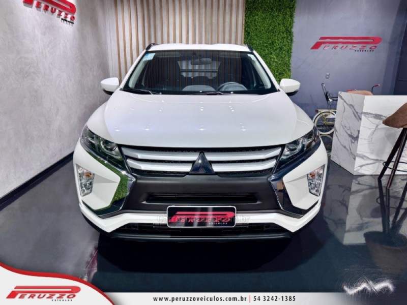 ECLIPSE CROSS 1.5 GLS 16V FLEX 4P AUTOMÁTICO - 2022 - NOVA PRATA