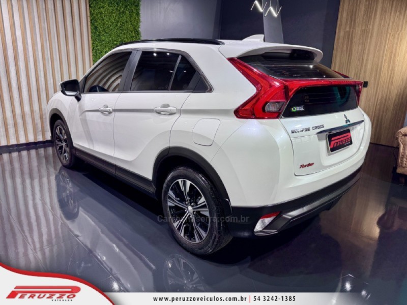 ECLIPSE CROSS 1.5 GLS 16V FLEX 4P AUTOMÁTICO - 2022 - NOVA PRATA