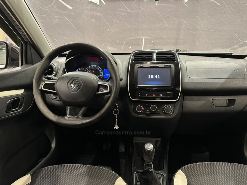 KWID 1.0 12V SCE FLEX INTENSE MANUAL - 2018 - CAXIAS DO SUL