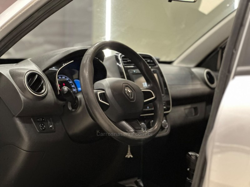 KWID 1.0 12V SCE FLEX INTENSE MANUAL - 2018 - CAXIAS DO SUL