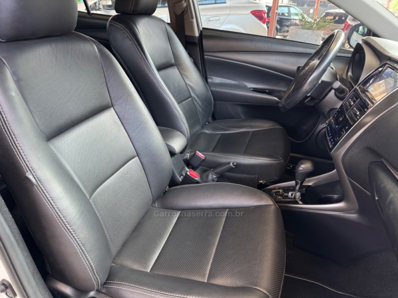 YARIS 1.5 16V FLEX SEDAN XL PLUS TECH MULTIDRIVE3 - 2024 - NOVO HAMBURGO