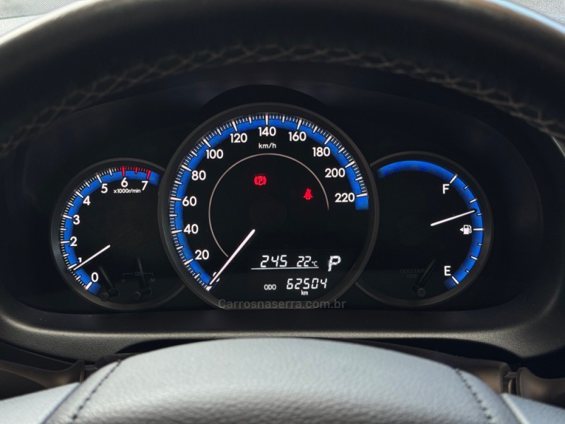 YARIS 1.5 16V FLEX SEDAN XL PLUS TECH MULTIDRIVE3 - 2024 - NOVO HAMBURGO