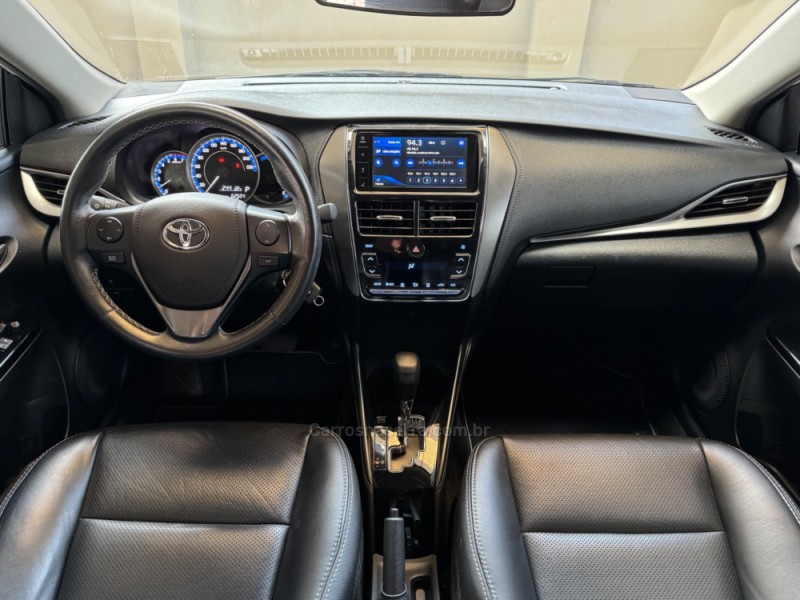 YARIS 1.5 16V FLEX SEDAN XL PLUS TECH MULTIDRIVE3 - 2024 - NOVO HAMBURGO