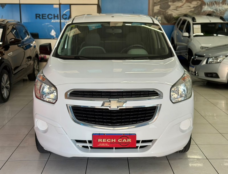 SPIN 1.8 LT 8V FLEX 4P MANUAL - 2015 - CAXIAS DO SUL