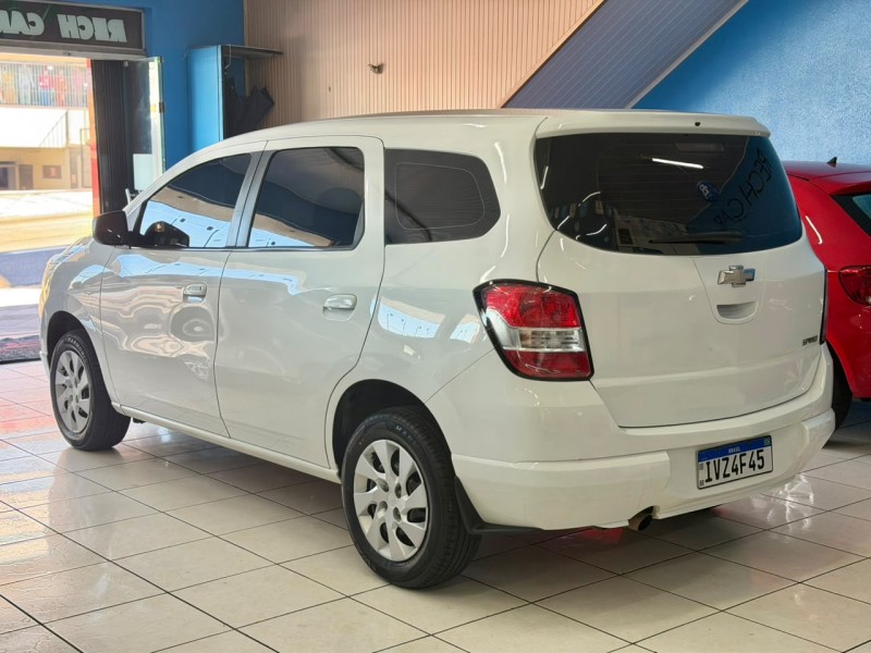 SPIN 1.8 LT 8V FLEX 4P MANUAL - 2015 - CAXIAS DO SUL
