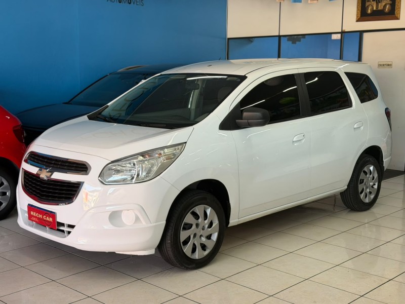 SPIN 1.8 LT 8V FLEX 4P MANUAL - 2015 - CAXIAS DO SUL
