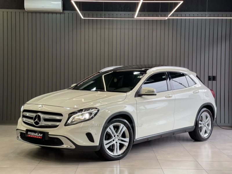 GLA 250 2.0 16V TURBO GASOLINA VISION 4P AUTOMÁTICO - 2015 - DOIS IRMãOS