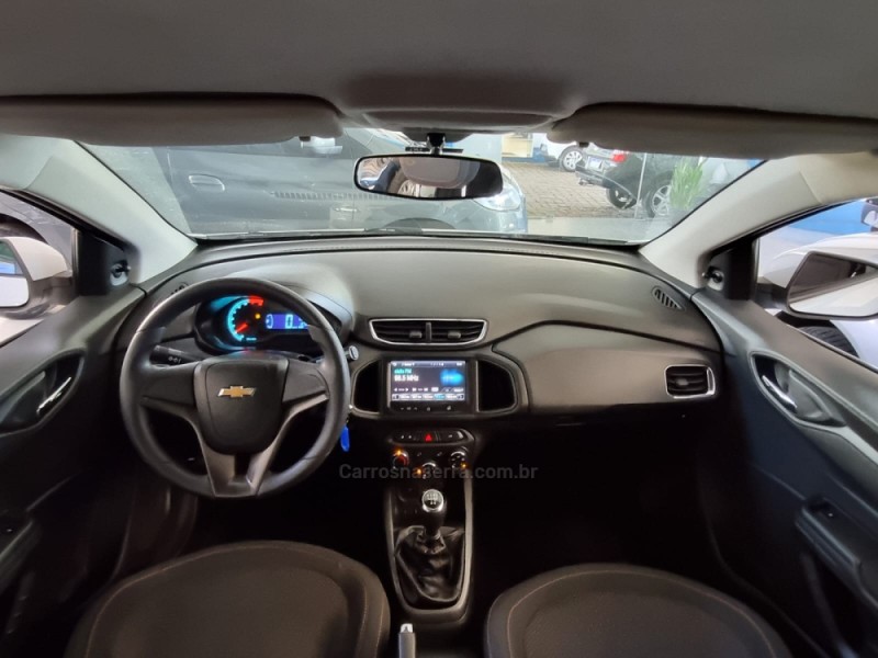 ONIX 1.4 MPFI LT 8V FLEX 4P MANUAL - 2015 - VACARIA