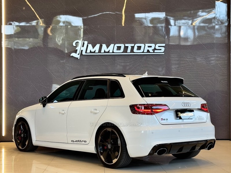 RS3 2.5 TFSI SPORTBACK QUATTRO GASOLINA 4P S-TRONIC - 2016 - CAXIAS DO SUL