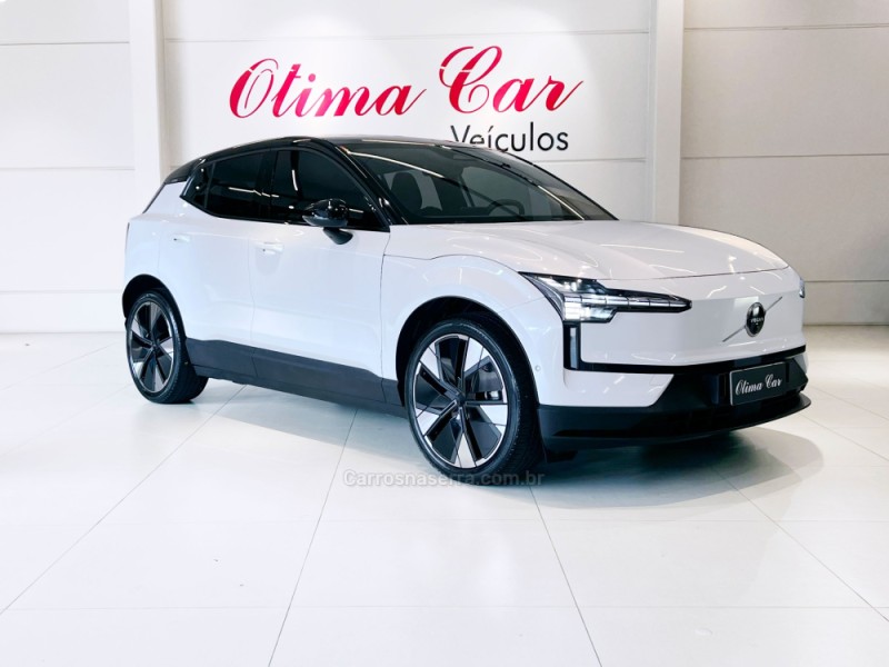 EX30 ULTRA EXTENDED RANGE - 2024 - FLORES DA CUNHA