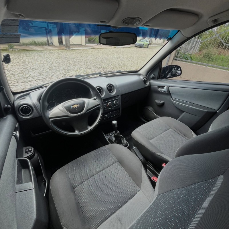 CELTA 1.0 MPFI LT 8V FLEX 4P MANUAL - 2013 - NOVA PETRóPOLIS