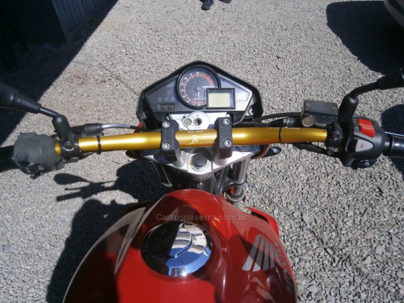 CB 300R  - 2015 - FARROUPILHA