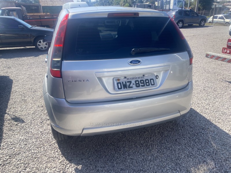 FIESTA 1.0 MPI FIRST HATCH 8V FLEX 4P MANUAL - 2014 - CAXIAS DO SUL