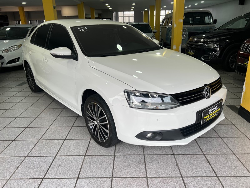 JETTA 2.0 COMFORTLINE FLEX 4P TIPTRONIC - 2012 - CAXIAS DO SUL