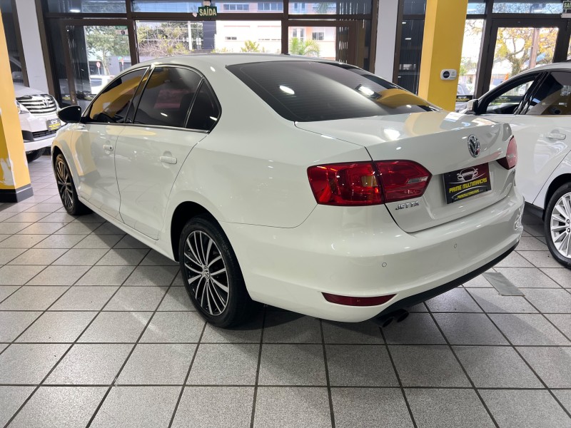 JETTA 2.0 COMFORTLINE FLEX 4P TIPTRONIC - 2012 - CAXIAS DO SUL
