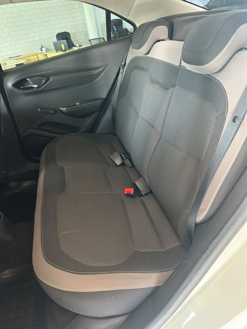 PRISMA 1.0 MPFI LT 8V FLEX 4P MANUAL - 2015 - PASSO FUNDO