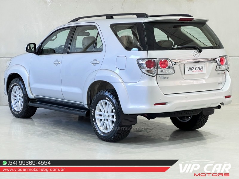 HILUX SW4 3.0 SRV 4X4 16V TURBO INTERCOOLER DIESEL 4P AUTOMÁTICO - 2015 - FARROUPILHA