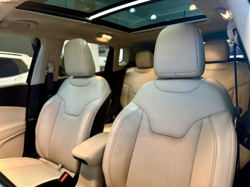 COMPASS 2.0 16V DIESEL LIMITED 4X4 AUTOMÁTICO - 2021 - SãO LEOPOLDO
