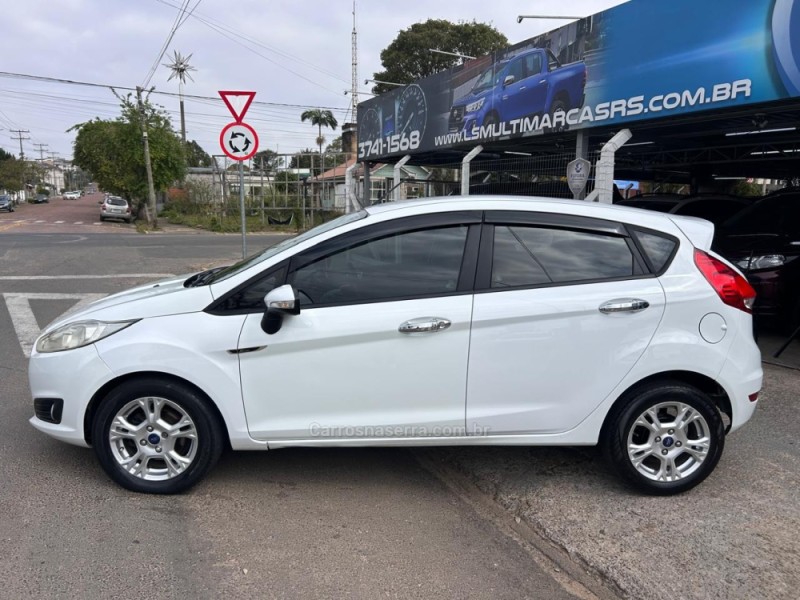 FIESTA 1.6 SE HATCH 16V FLEX 4P AUTOMÁTICO - 2014 - VENâNCIO AIRES