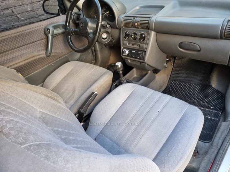 CORSA 1.0 MPF WIND 8V GASOLINA 2P MANUAL - 1996 - CAXIAS DO SUL