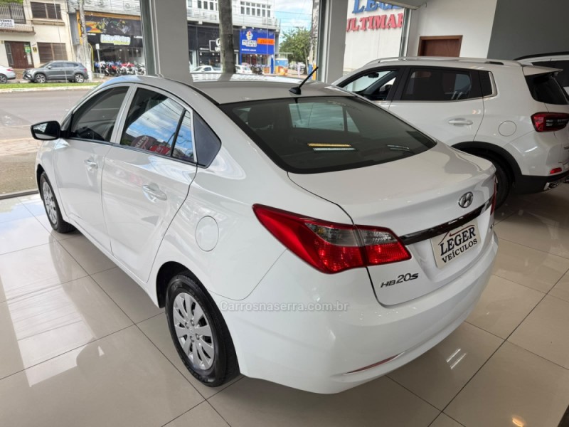 HB20S 1.6 COMFORT PLUS 16V FLEX 4P MANUAL - 2014 - SãO LEOPOLDO