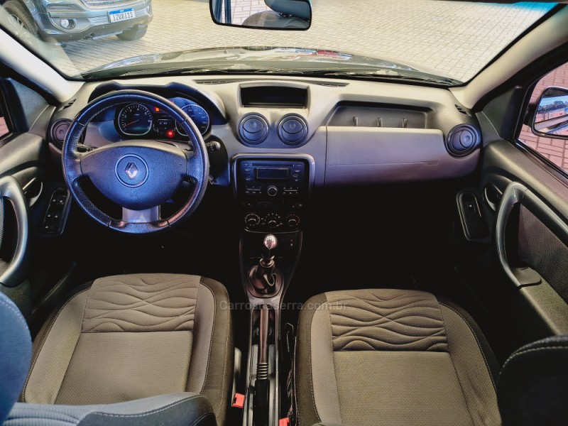DUSTER 2.0 DYNAMIQUE 4X2 16V FLEX 4P MANUAL - 2014 - CAXIAS DO SUL