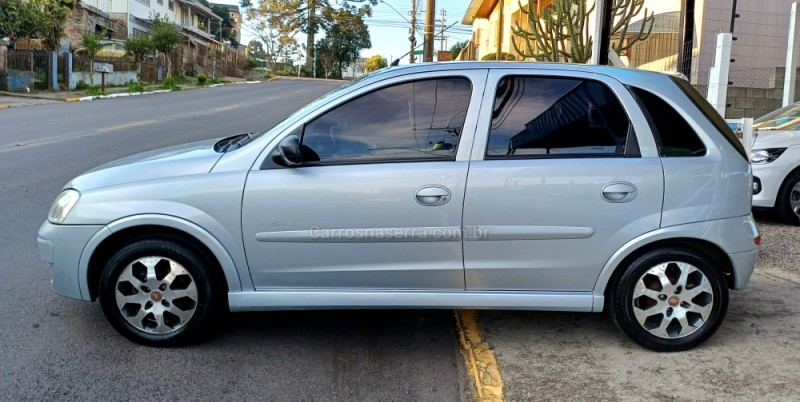CORSA 1.4 MPFI PREMIUM 8V FLEX 4P MANUAL - 2008 - FARROUPILHA