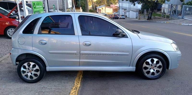 CORSA 1.4 MPFI PREMIUM 8V FLEX 4P MANUAL - 2008 - FARROUPILHA