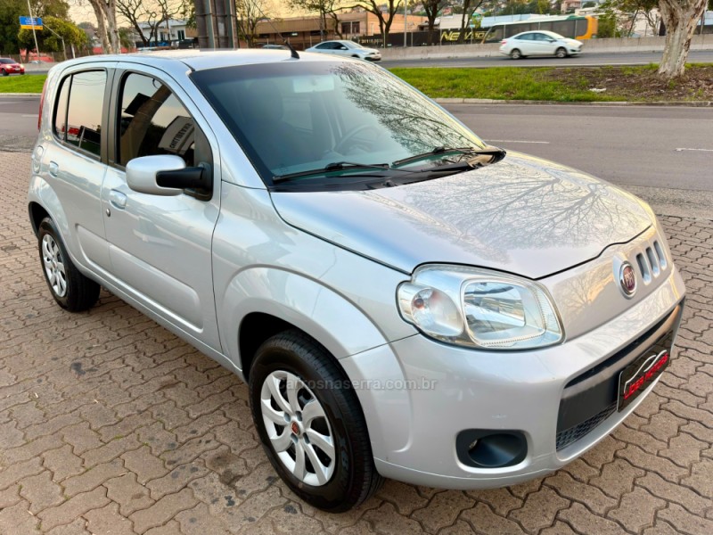 UNO 1.0 EVO VIVACE 8V FLEX 4P MANUAL - 2012 - ESTâNCIA VELHA
