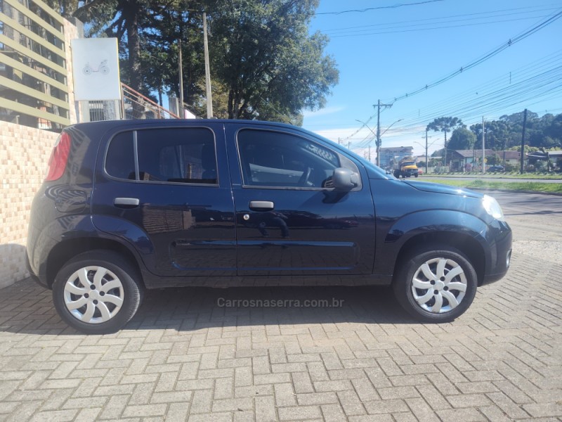 UNO 1.0 VIVACE 8V FLEX 4P MANUAL - 2014 - CANELA