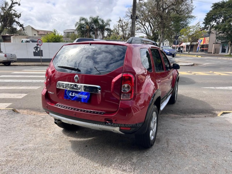 DUSTER 1.6 DYNAMIQUE 4X2 16V FLEX 4P MANUAL - 2013 - VENâNCIO AIRES