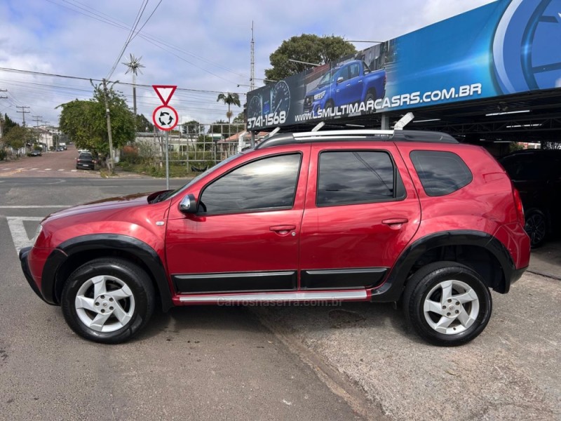 DUSTER 1.6 DYNAMIQUE 4X2 16V FLEX 4P MANUAL - 2013 - VENâNCIO AIRES
