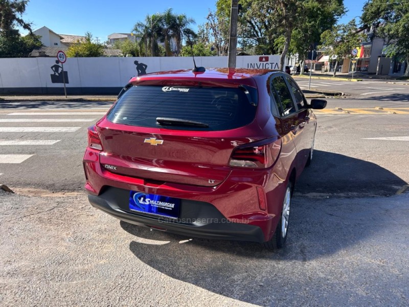 ONIX 1.0 LT 12V FLEX 4P MANUAL - 2020 - VENâNCIO AIRES