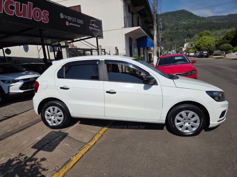 GOL 1.0 12V MPI TOTALFLEX CITY 4P MANUAL - 2022 - PICADA CAFé