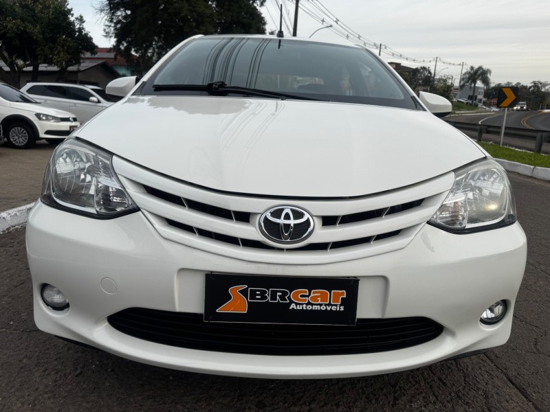 ETIOS 1.5 XS 16V FLEX 4P MANUAL - 2017 - DOIS IRMãOS