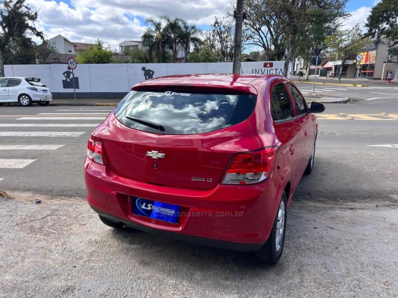 ONIX 1.0 LT 8V FLEX 4P MANUAL - 2013 - VENâNCIO AIRES