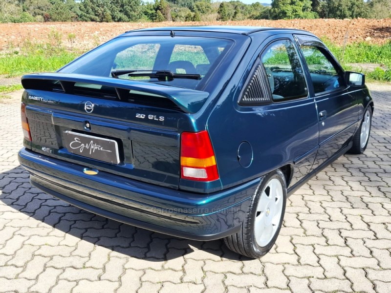 KADETT 2.0 MPFI GLS 8V GASOLINA 2P MANUAL - 1998 - BENTO GONçALVES