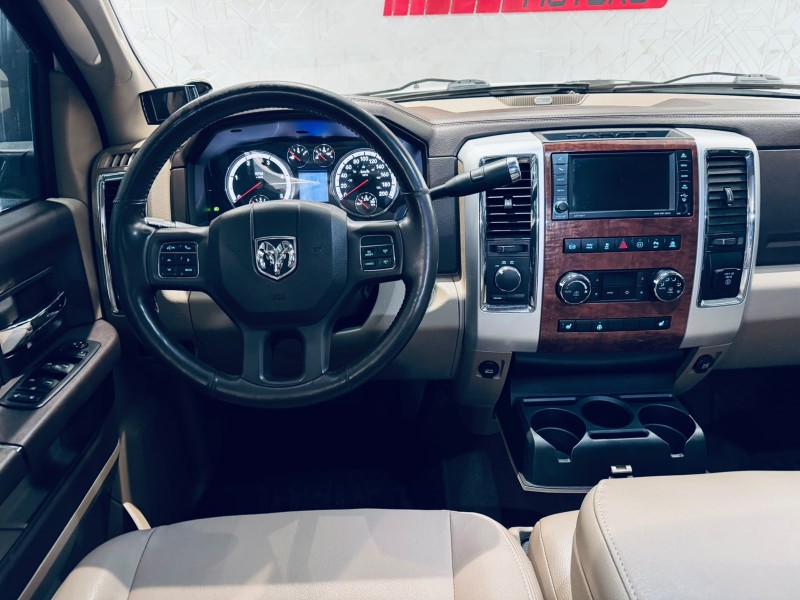 2500 LARAMIE 6.7 CD 4X4 TDI DIESEL 4P AUTOMÁTICA - 2012 - CAXIAS DO SUL
