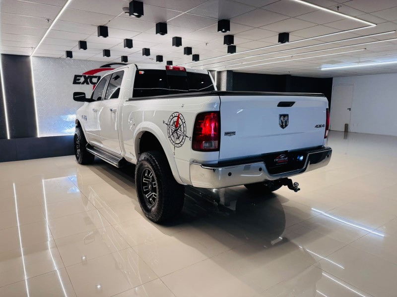 2500 LARAMIE 6.7 CD 4X4 TDI DIESEL 4P AUTOMÁTICA - 2012 - CAXIAS DO SUL