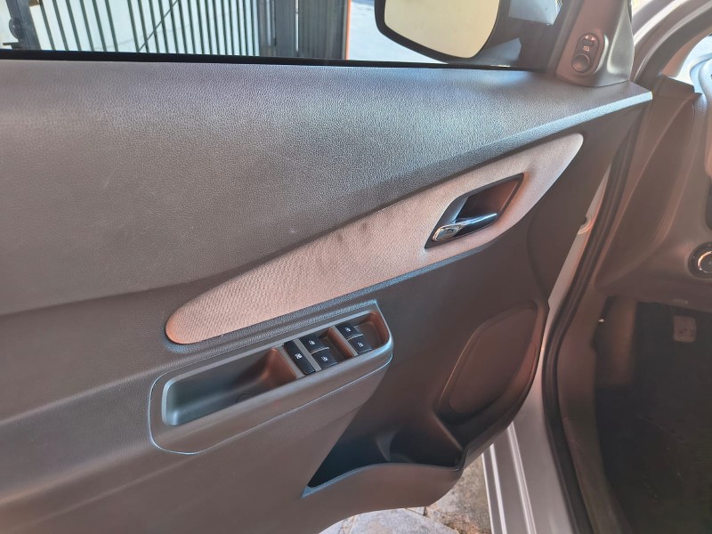 COBALT 1.4 SFI LTZ 8V FLEX 4P MANUAL - 2012 - CAXIAS DO SUL