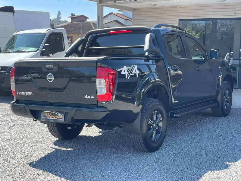 FRONTIER 2.3 ATTACK 4X4 CD BI-TURBO DIESEL 4P AUTOMÁTICO - 2020 - CAXIAS DO SUL