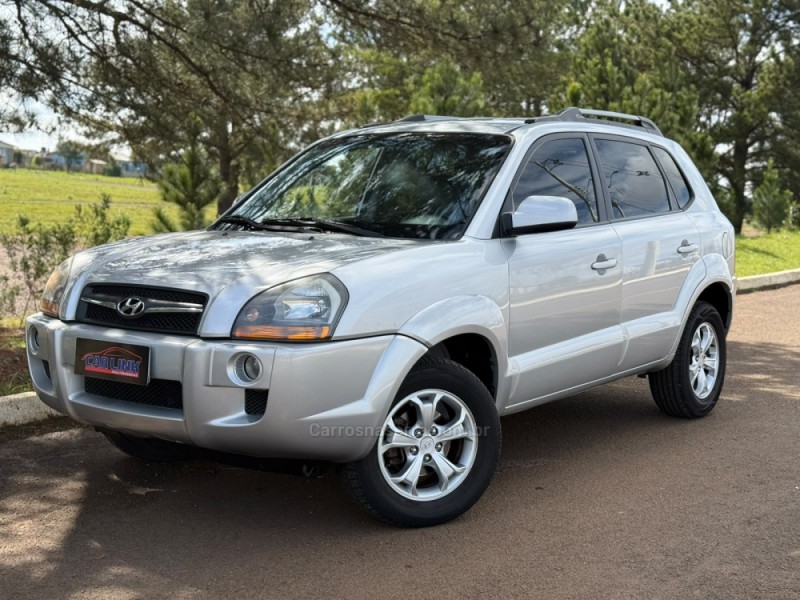 tucson 2.0 mpfi gls 16v 143cv 2wd gasolina 4p automatico 2016 vacaria