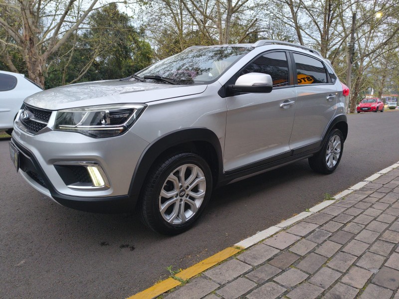 TIGGO 1.5 16V 2 LOOK GASOLINA 4P MANUAL - 2020 - DOIS IRMãOS