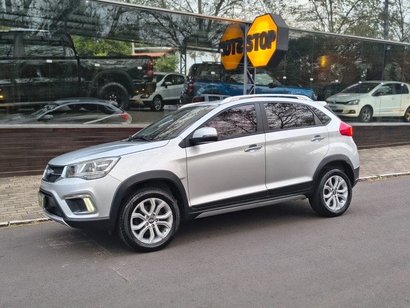TIGGO 1.5 16V 2 LOOK GASOLINA 4P MANUAL - 2020 - DOIS IRMãOS