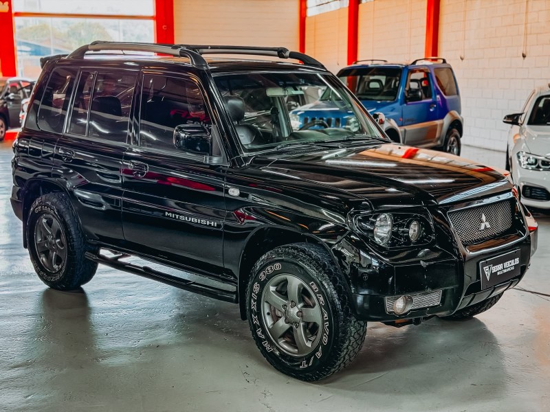 PAJERO TR4 2.0 4X4 16V 131CV GASOLINA 4P AUTOMÁTICO - 2007 - CAXIAS DO SUL